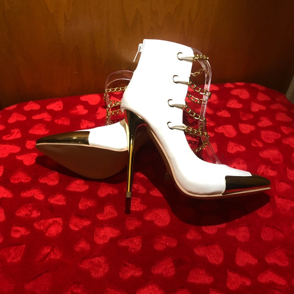 White Sexy stilettos